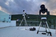 Tudományos Útikalauz Földlakóknak - Csillagászati távcsövek