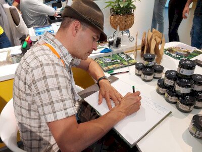 20240615_160238_1920