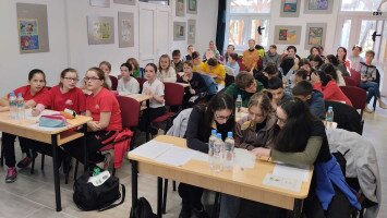 Eseménydús április a Harkály Házban
